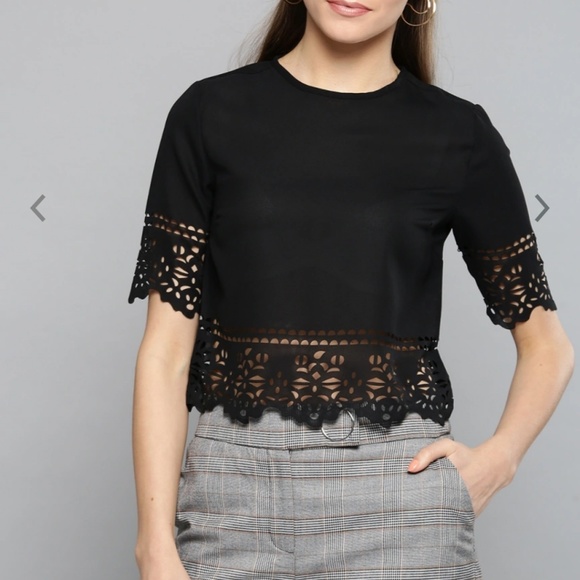 Crop top - Picture 1 of 1